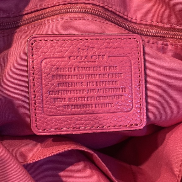 Coach Purse. Crossbody. - Picture 8 of 9